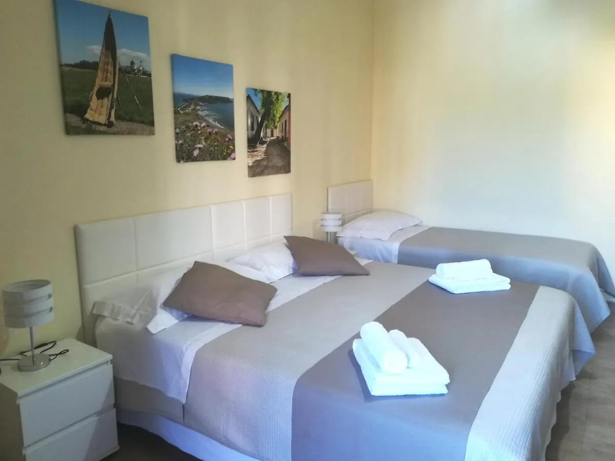 Passi Alterni Apartments Alghero Bed & Breakfast